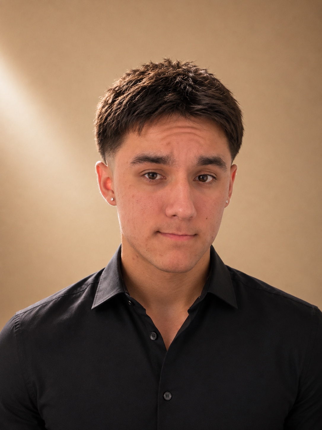 Isaiah Holm, founder of HOLMEZ